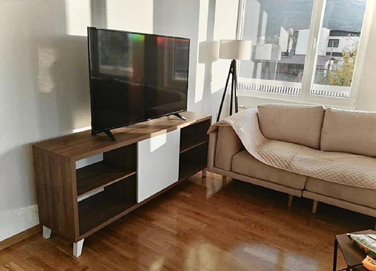 High-End Spacious Apartment Next To City Mall Escópia Exterior foto