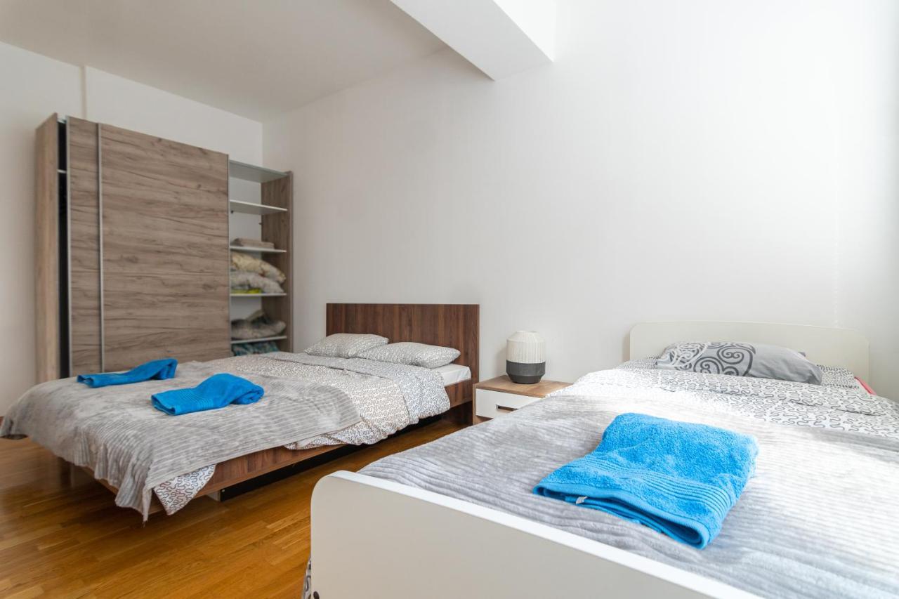 High-End Spacious Apartment Next To City Mall Escópia Exterior foto