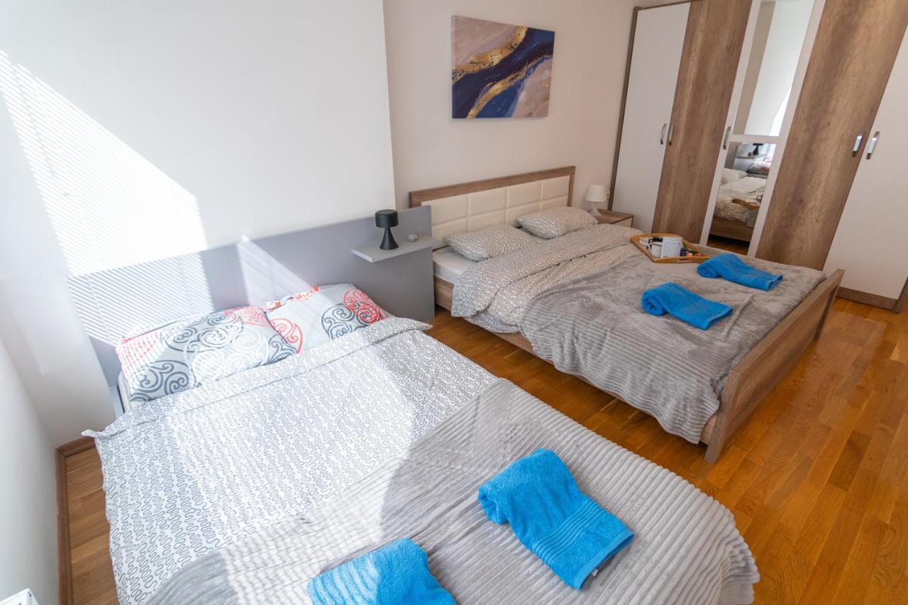 High-End Spacious Apartment Next To City Mall Escópia Exterior foto