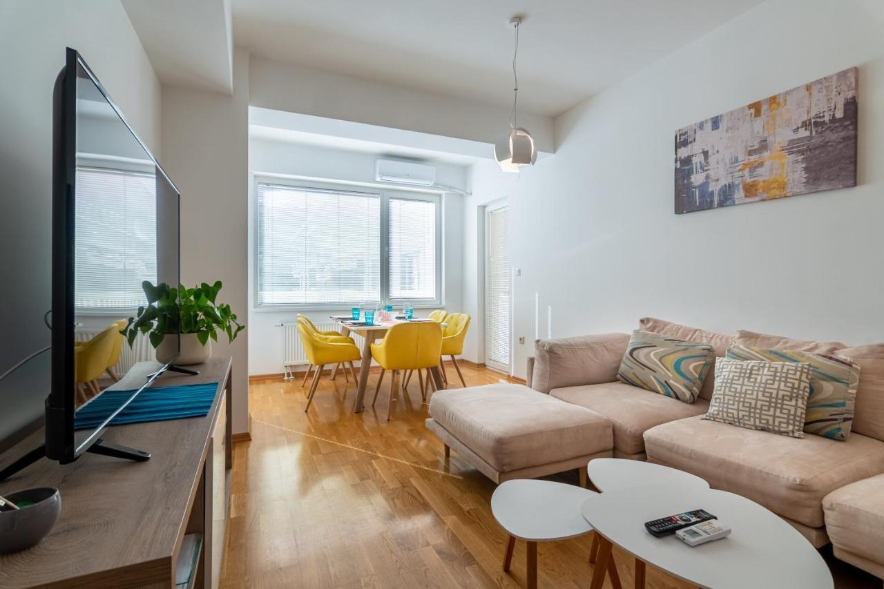 High-End Spacious Apartment Next To City Mall Escópia Exterior foto