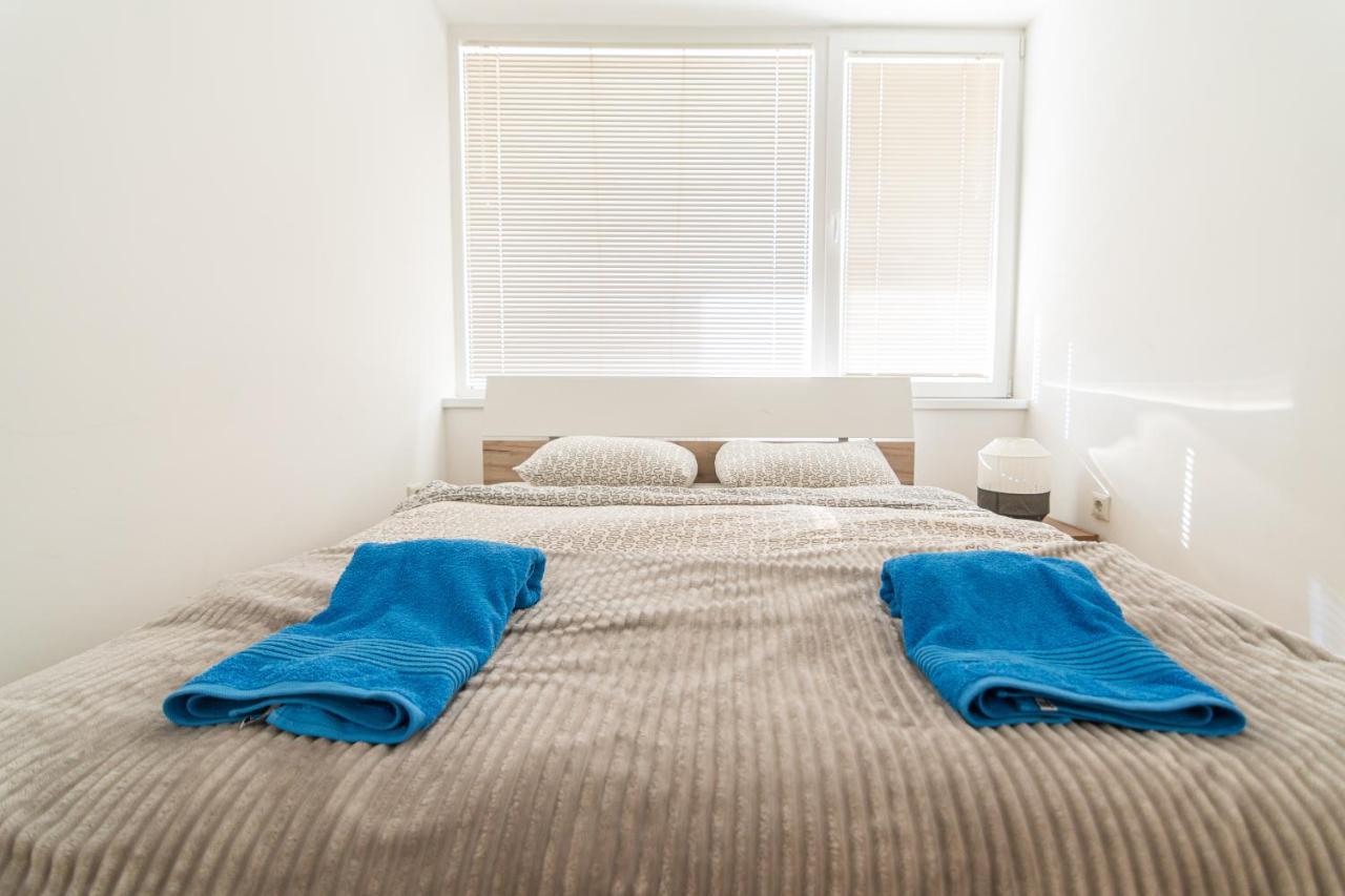 High-End Spacious Apartment Next To City Mall Escópia Exterior foto