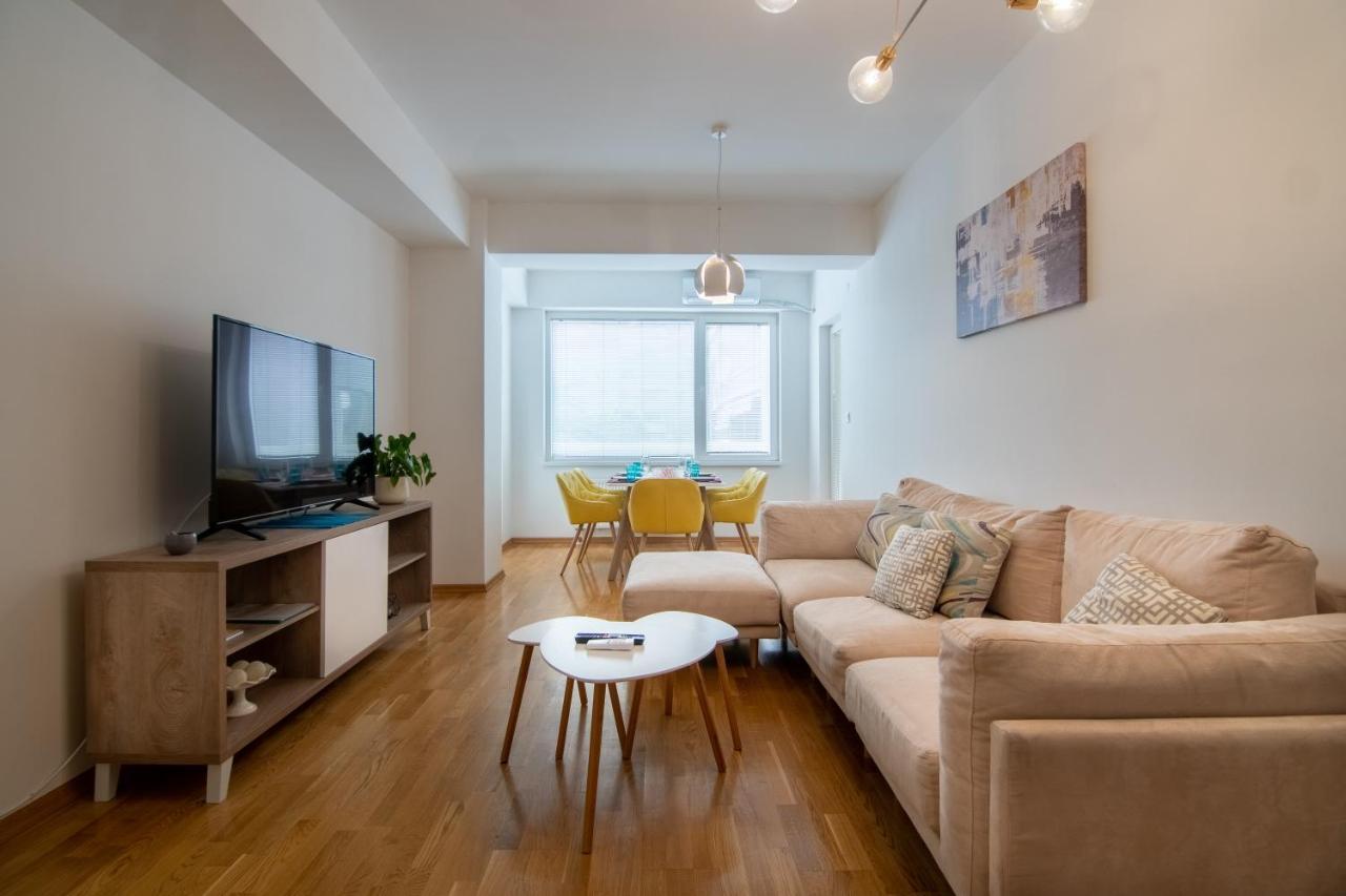 High-End Spacious Apartment Next To City Mall Escópia Exterior foto
